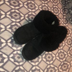 UGGs